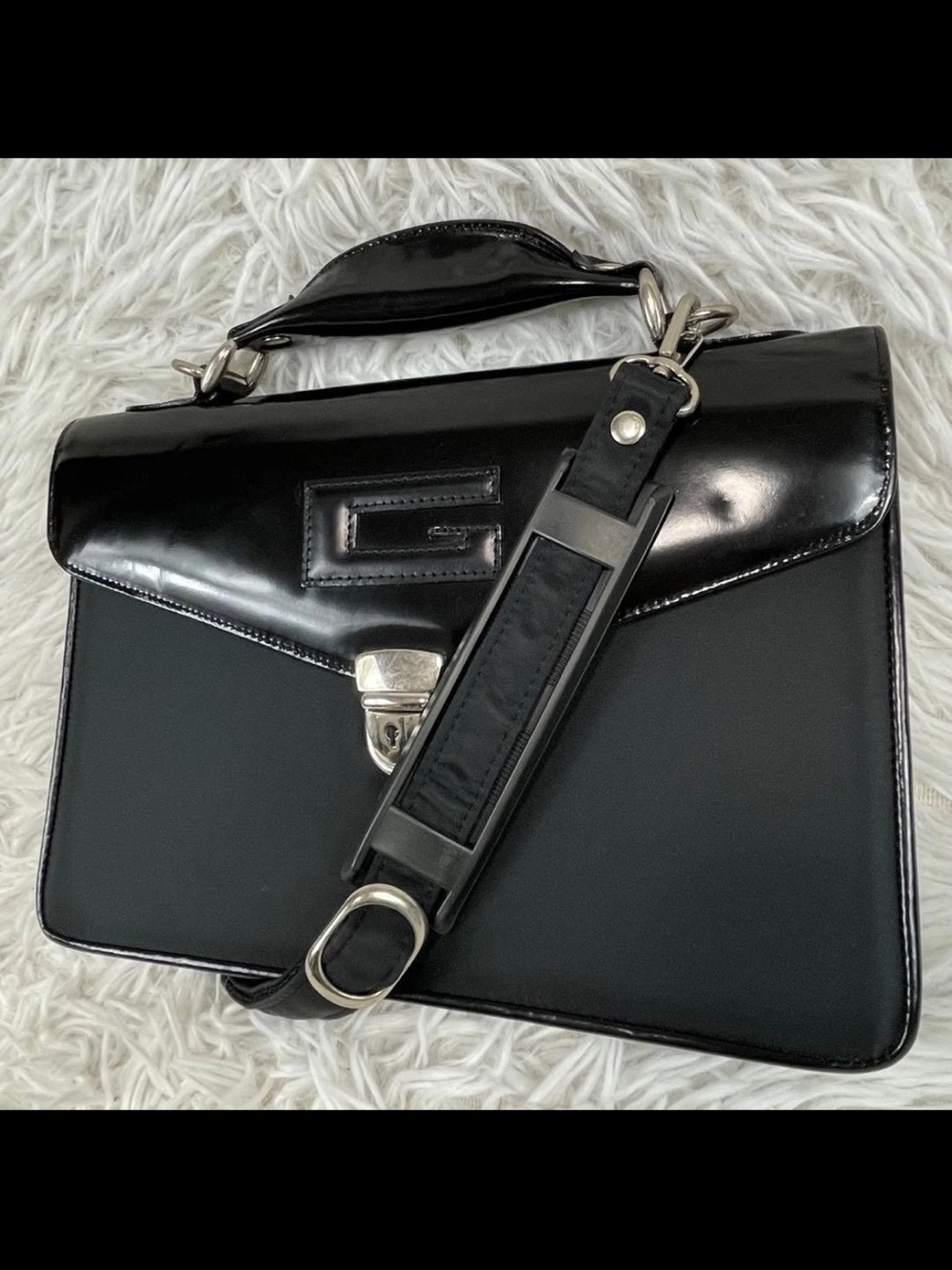 Paolo Gucci Black Leather Briefcase with Padded Shoulder Strap